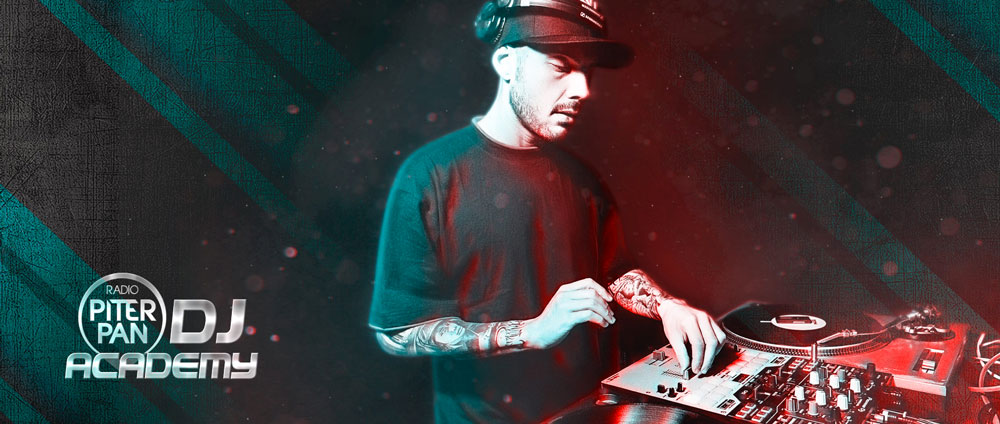 DJ Academy - Trick Mixing - slider DJ Academy - Trick Mixing - slider